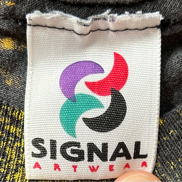 Vintage 1992 Looney Tunes Road Runner & Wile Coyote Single Stitch USA Shirt - Picture 3 of 6